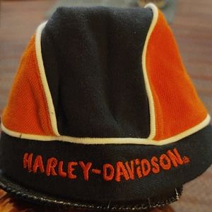 HARLEY DAVIDSON orange and black skull cap